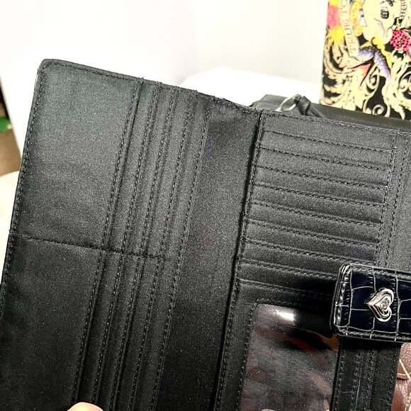 7-Wallet Wardrobe Bundle–Y2K Ed Hardy Tattoo Bifold + Faux & Cowhide Organizers - Picture 15 of 16